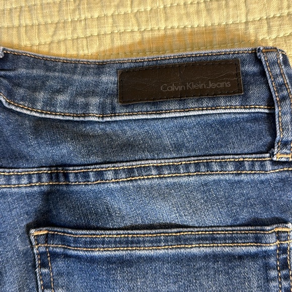 Calvin Klein Skinny Fit High Rise Comfort Stretch Jeans 12x32 - Picture 4 of 8